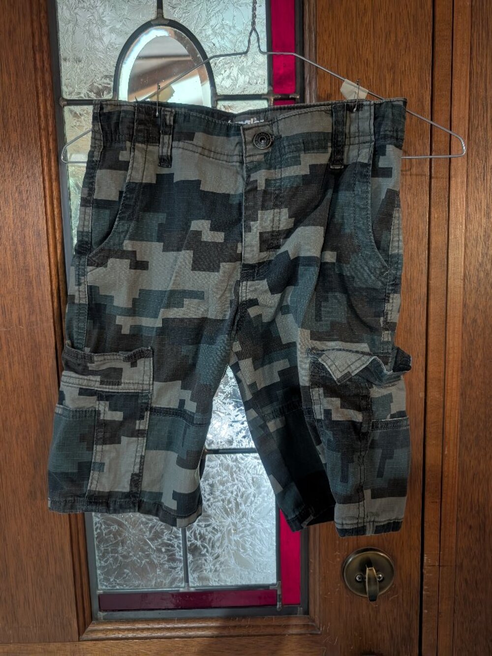 Boys camo cargo shorts, size 10